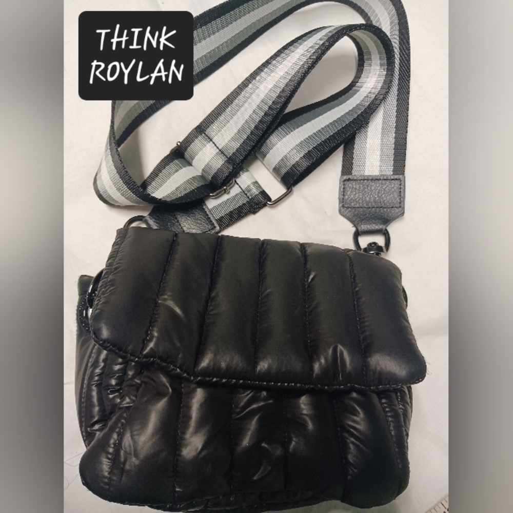 THINK ROYLN Crossbody bag puffer black with 1 adjustable strap